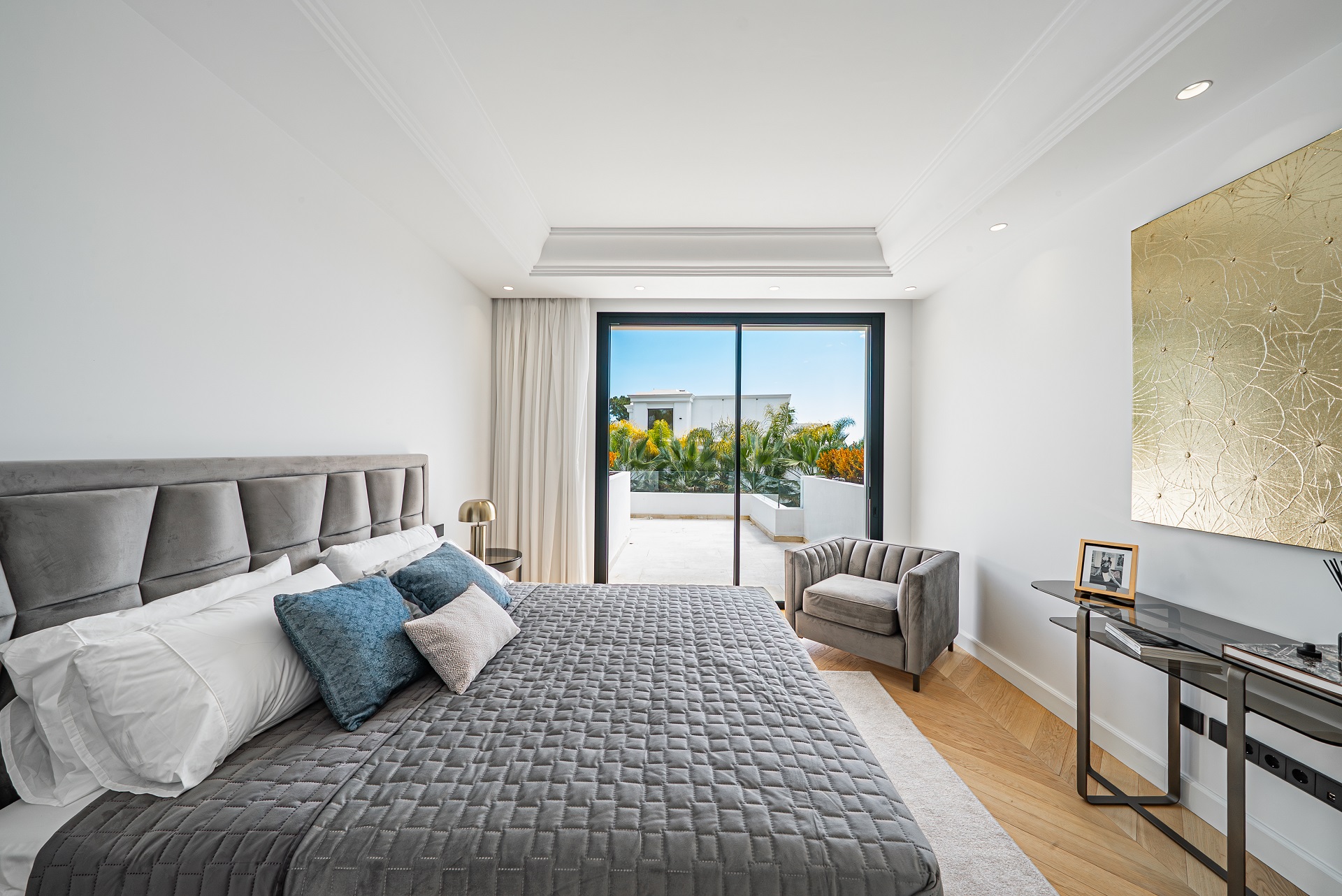 VILLAS LOMAS DE MARBELLA CLUB  GOLDEN MILE
